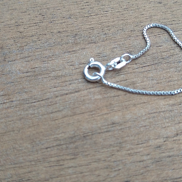 Vintage Sterling Silver necklace with rust stone pendant - Picture 4 of 5